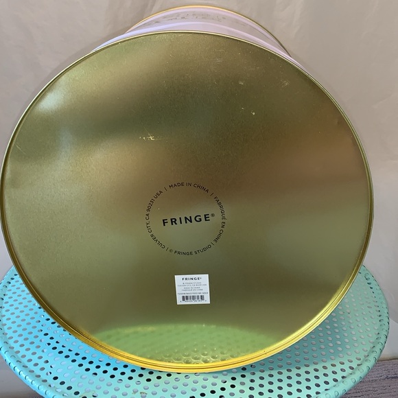 FEED ME XL Fringe Pet Food Storage Tin With Lid - Picture 9 of 15